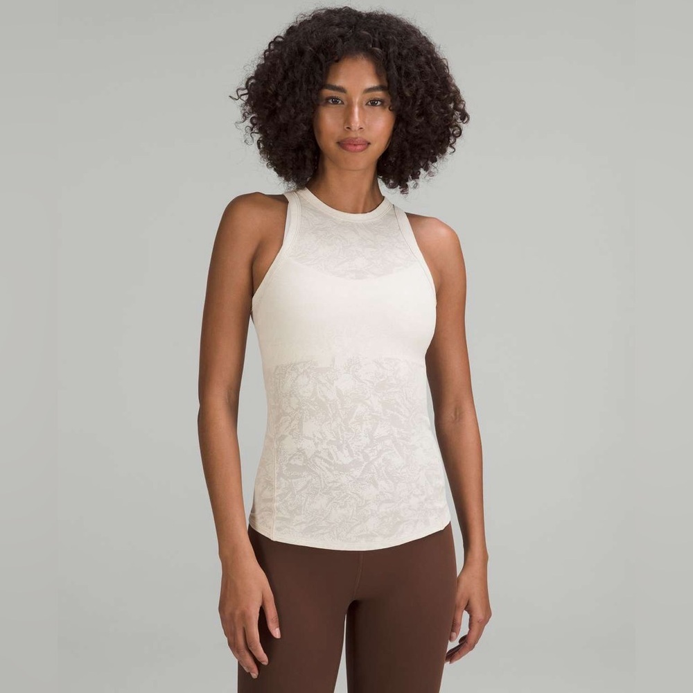 Lululemon hold tight tank crumple mini jacquard size 4